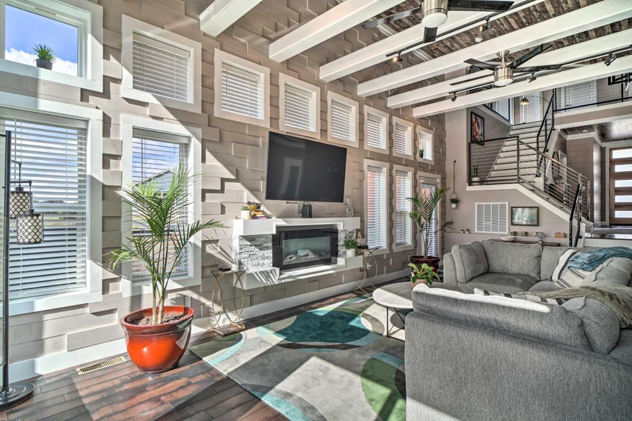 Spacious Sevierville Home With Hot Tub! Ngoại thất bức ảnh