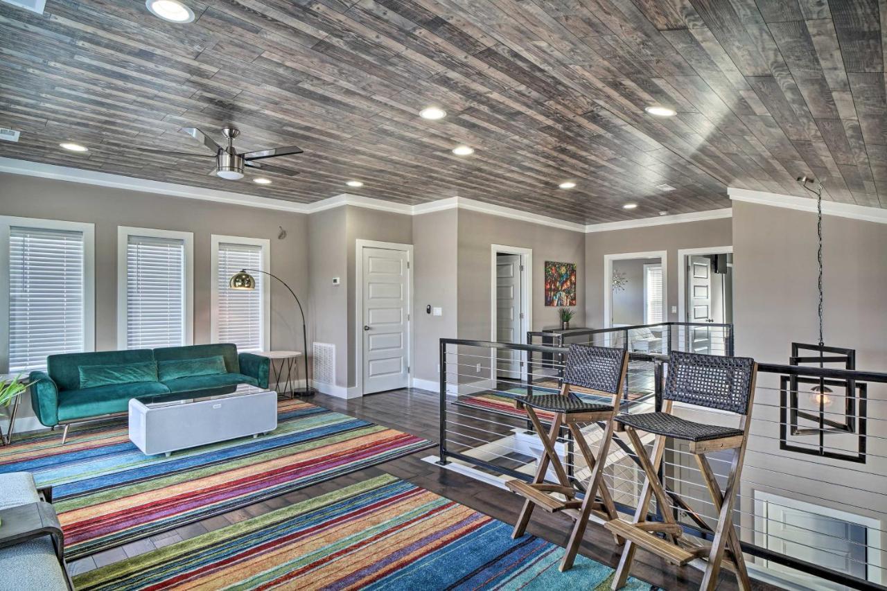 Spacious Sevierville Home With Hot Tub! Ngoại thất bức ảnh